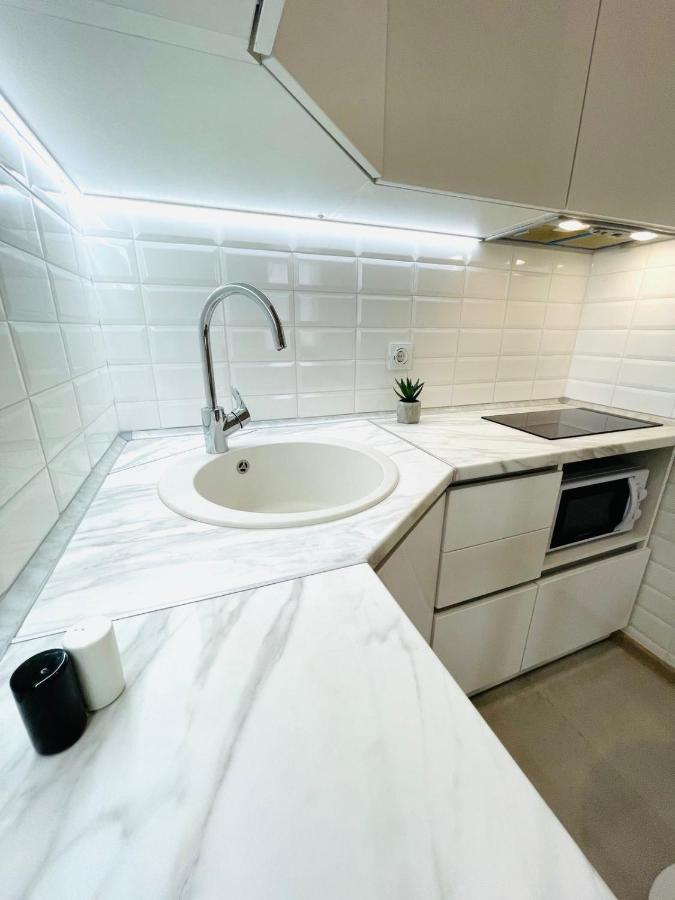 Apartment Жд Вокзал, Центр Lviv Exterior photo